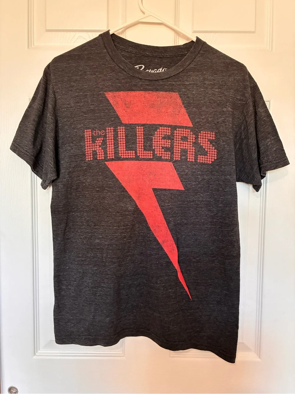 The Killers Red Bolt Band Shirt Graphic Tee Size L - Picture 1 of 6